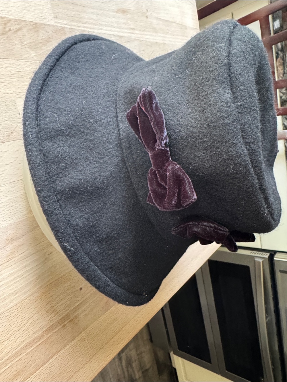 Vintage 90s  Black Wool Felt Bucket Hat 3 Velvet Bows Satin Lined Made in Canada - Picture 5 of 9